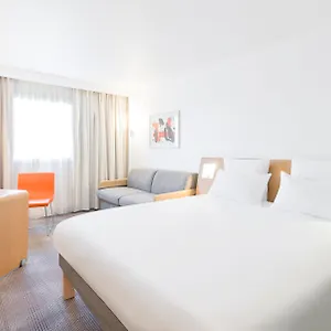 Novotel Centre Gare Montparnasse Отель